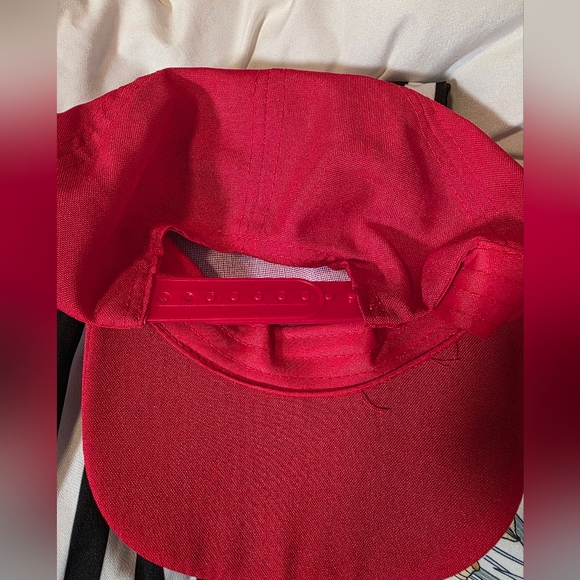 Spirit Halloween Referee Costume with Dress, Shorts and Hat Size Med - Picture 11 of 12